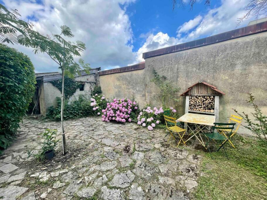 La Casa Del Papa - Maison Spacieuse Avec Jardin Dole Exterior foto